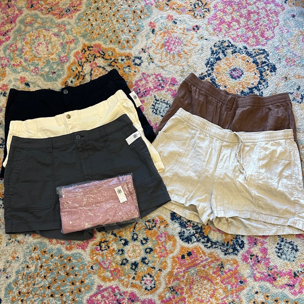 Old Navy Women's Casual Shorts - Black, Cream, Brown, Gray and Mauve